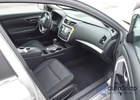 2017 Nissan Altima 2.5 from USA, damaged, VIN 1N4AL3AP4HC272947